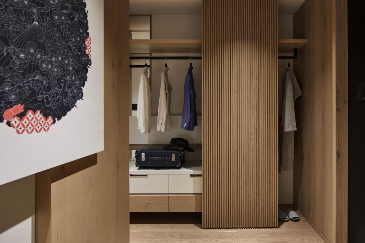 Hyatt Centric Kanazawa Exterior photo Sliding door