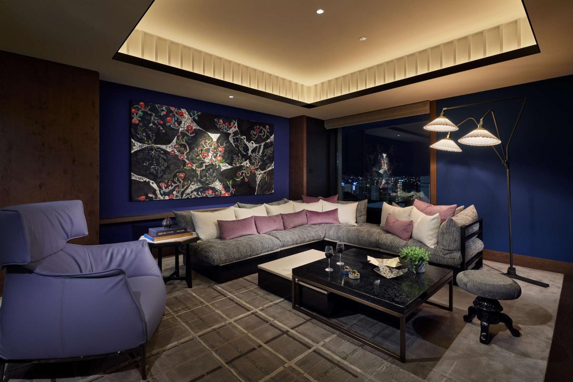 Hyatt Centric Kanazawa Exterior photo The Living Room at the Mandarin Oriental Tokyo