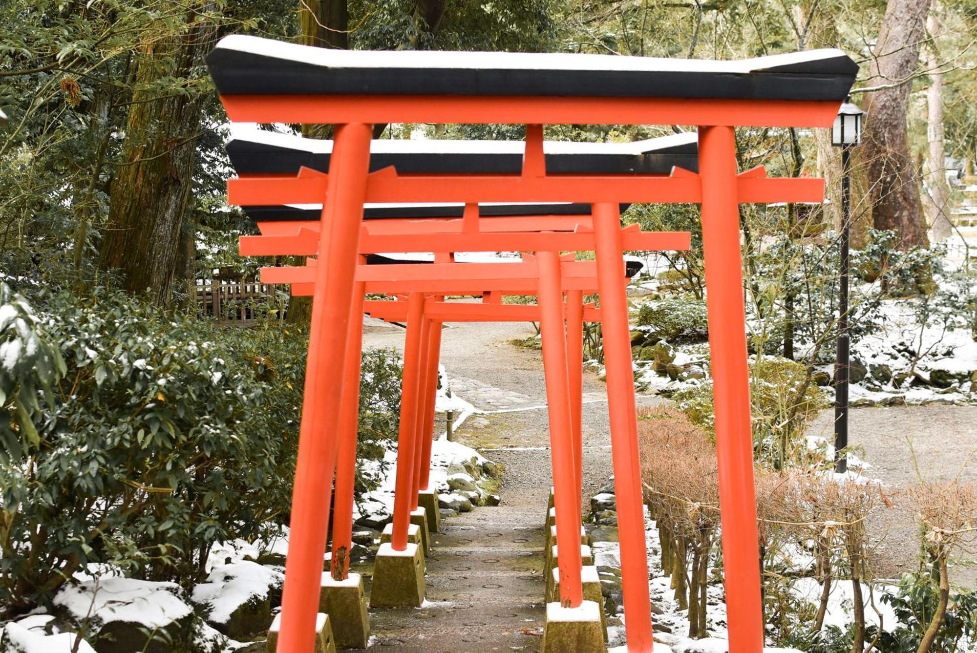 Hyatt Centric Kanazawa Exterior photo Torii at the shrine