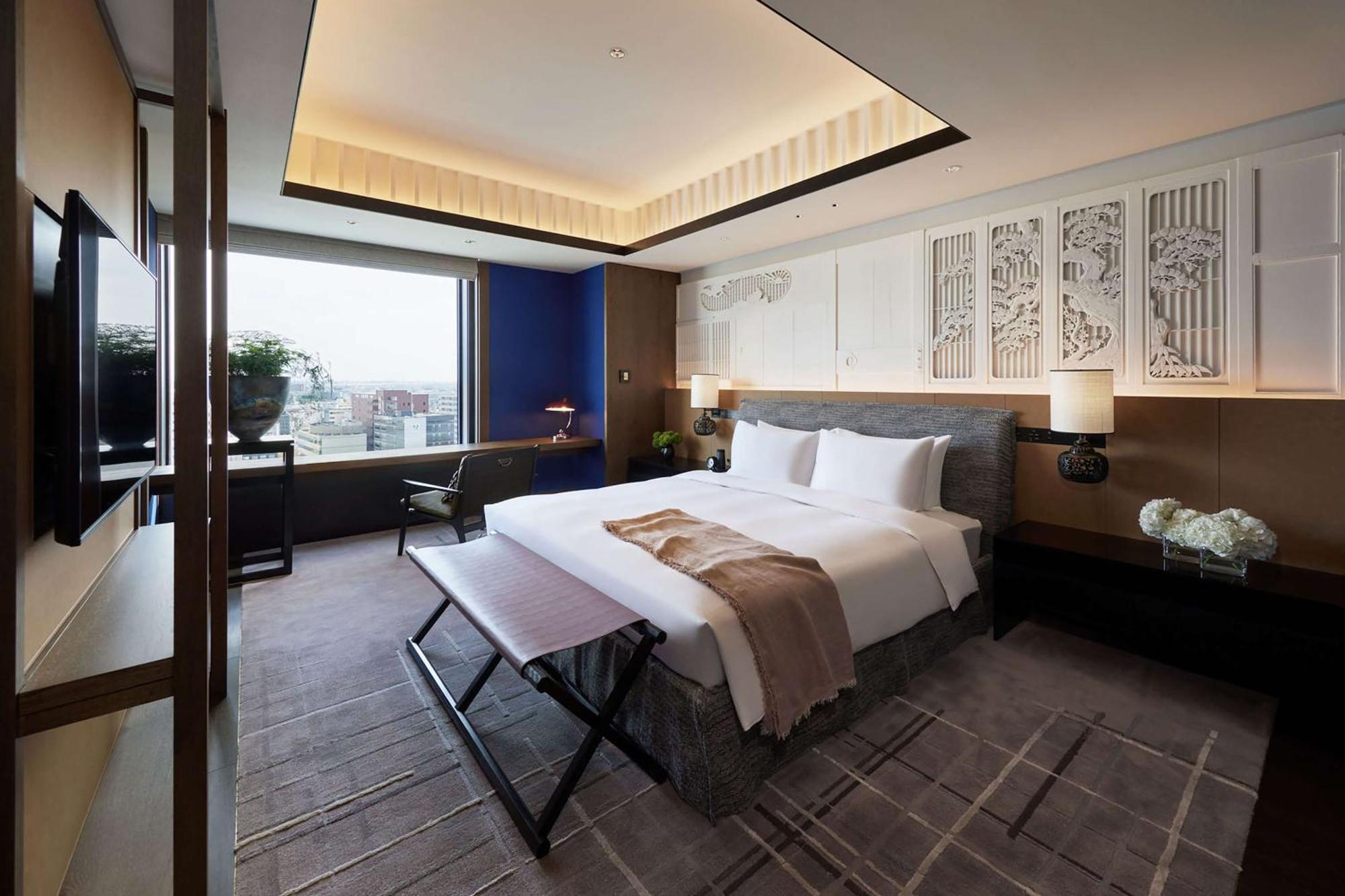 Hyatt Centric Kanazawa Exterior photo Deluxe Suite