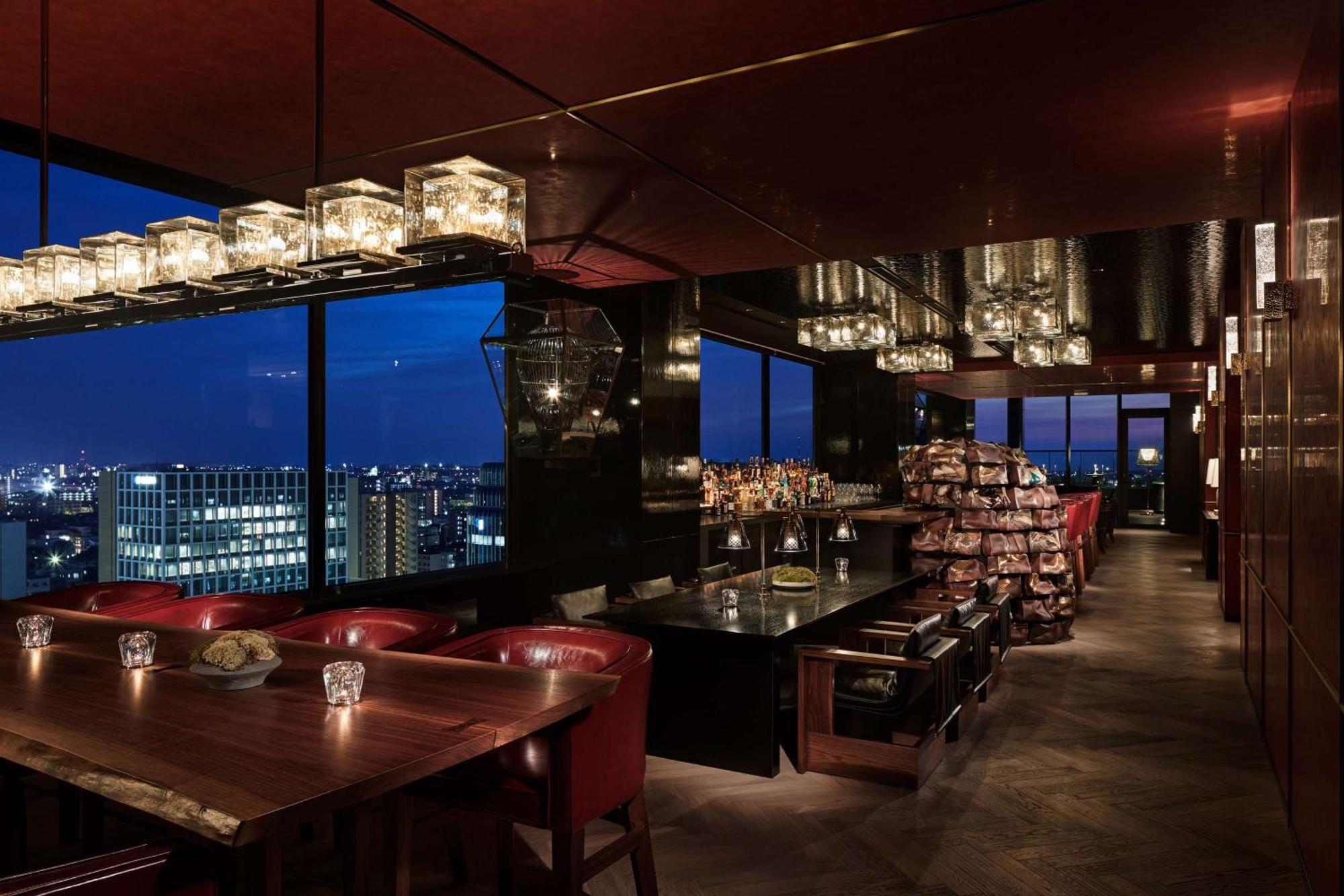 Hyatt Centric Kanazawa Exterior photo The bar at the top of the hotel